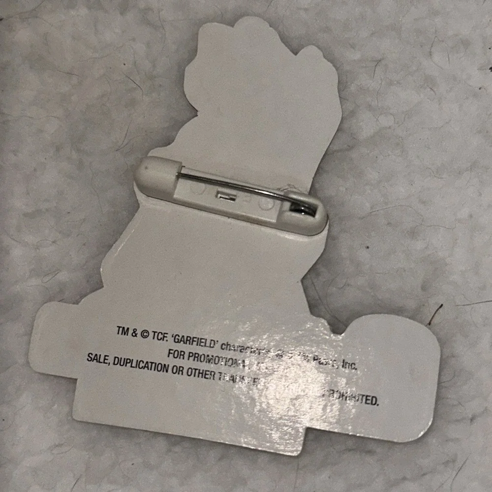 Garfield The Movie 2004‎ Vintage Promotional Pin In Theaters June 11 Collectible